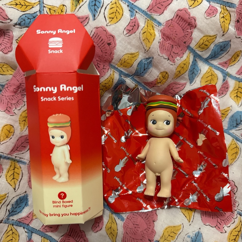 SONNY ANGEL SNACK SERIES - HAMBURGER